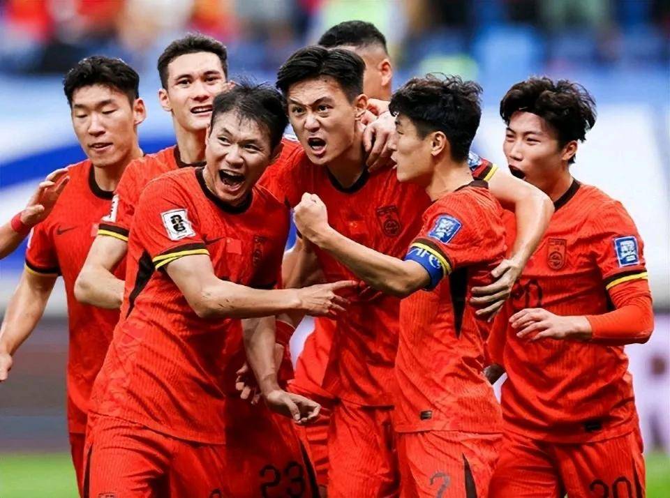 包含中国国足：伊万下课，不值同情，米卢与他差距在哪？的词条