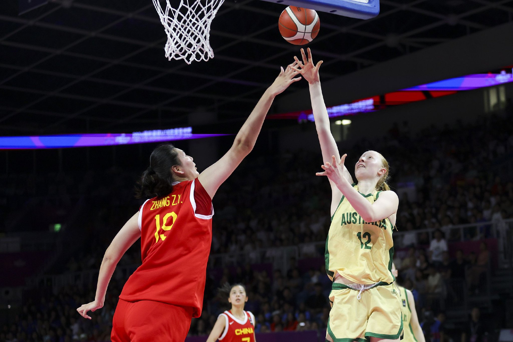 杏彩体育-关于预测27年榜眼!张子宇该不该去WNBA?的信息